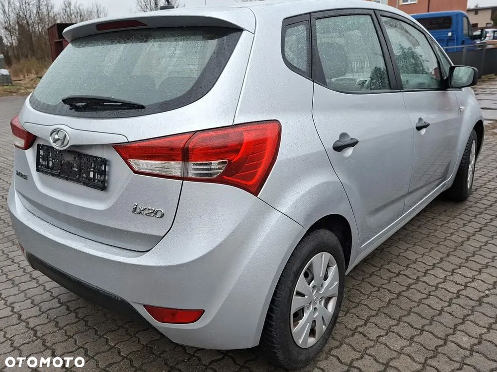 Hyundai ix20 1.4 Classic + - 6