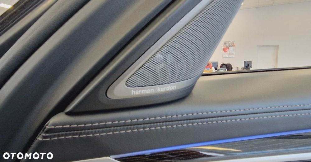 BMW Seria 7 740d xDrive mHEV sport - 21