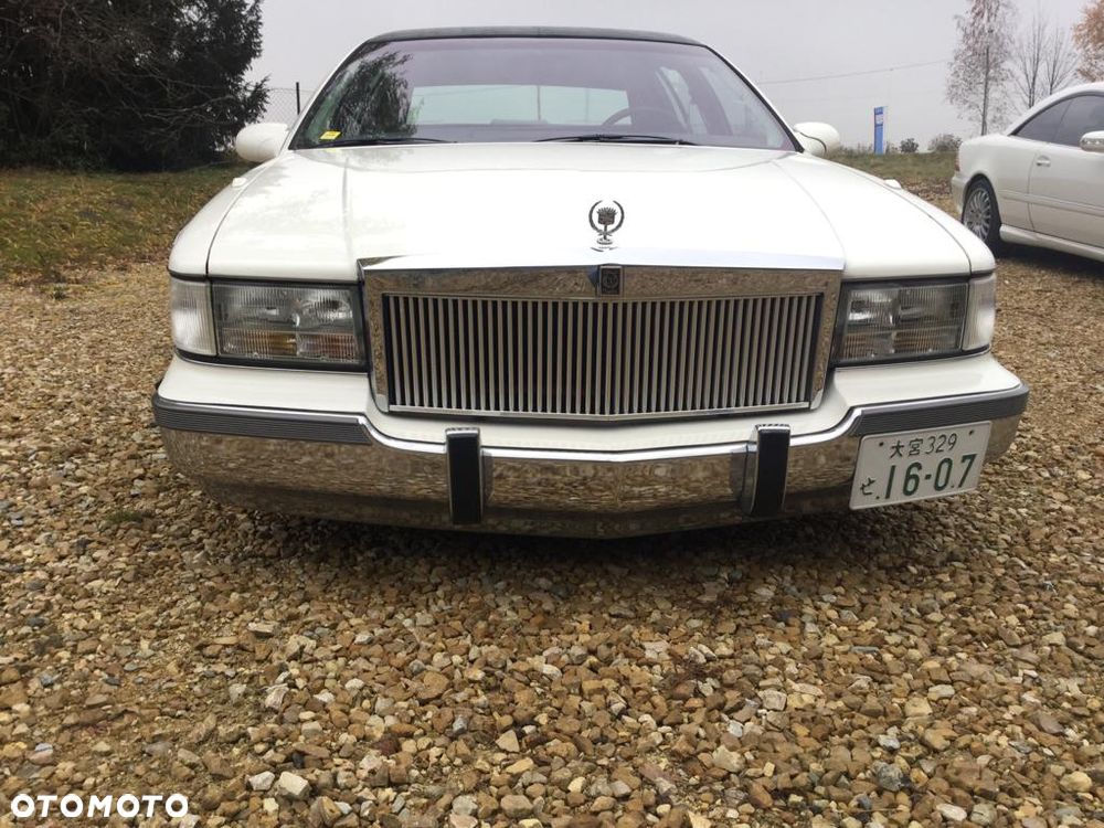 Cadillac Fleetwood - 1