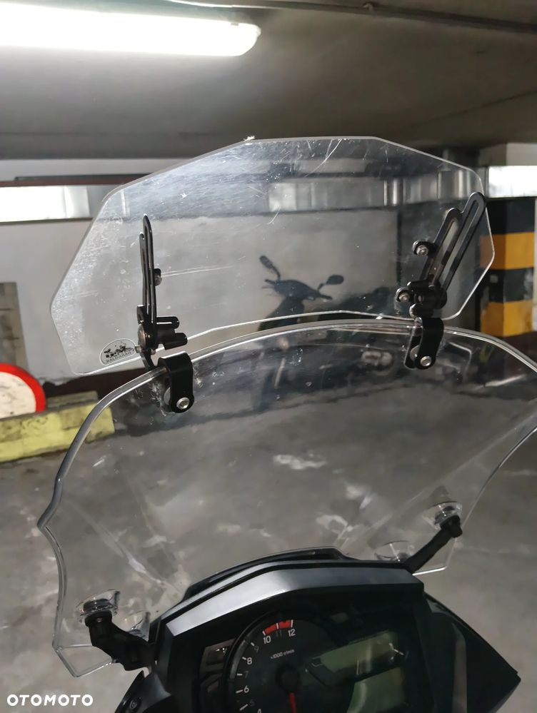 Suzuki V-STROM - 2