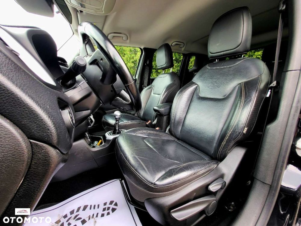 Jeep Renegade - 15