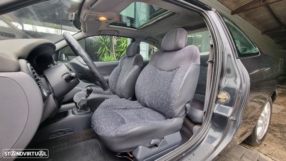 Renault Mégane Coupe 1.4 16V Sport - 3