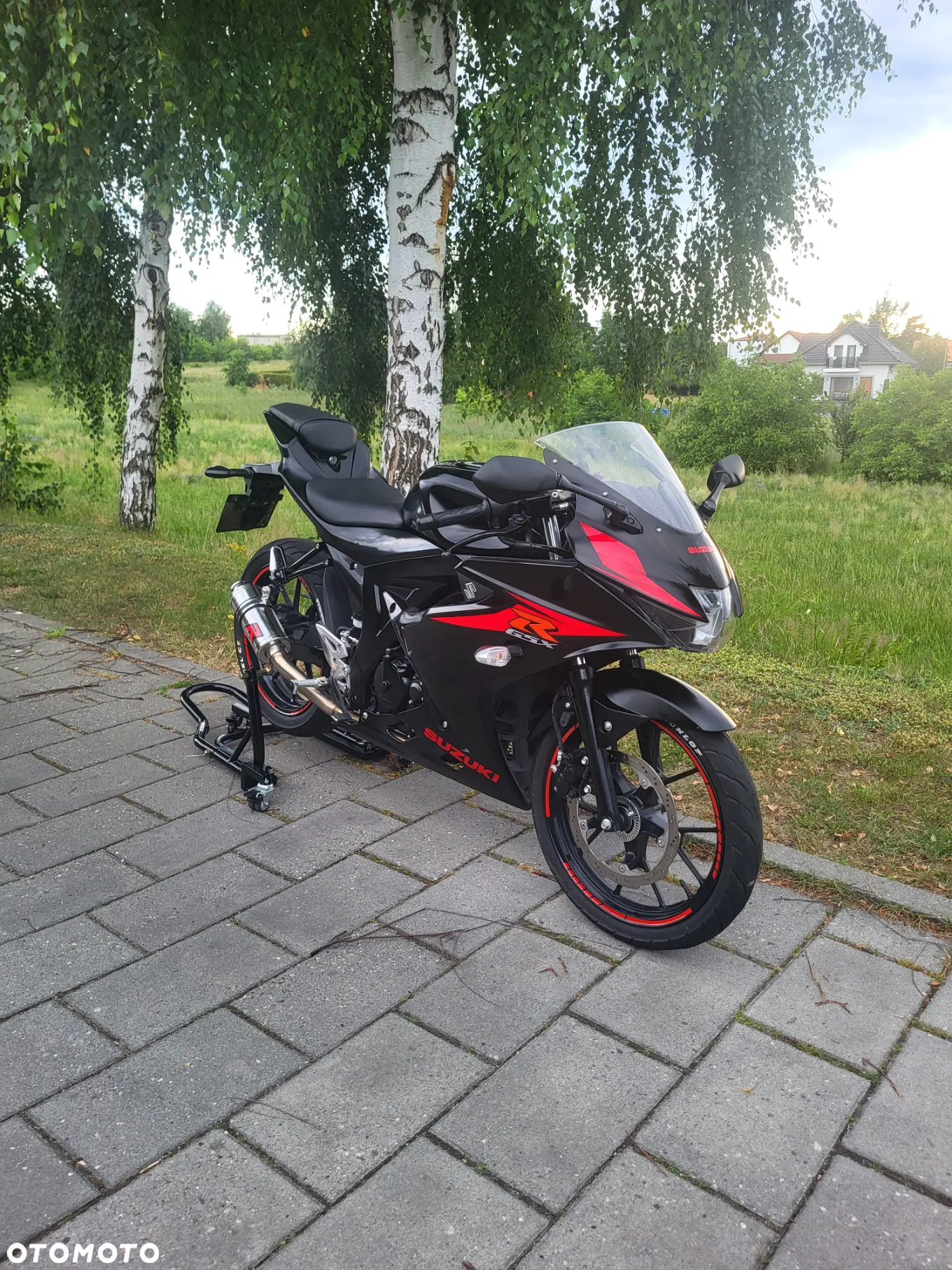 Suzuki GSX-R - 13