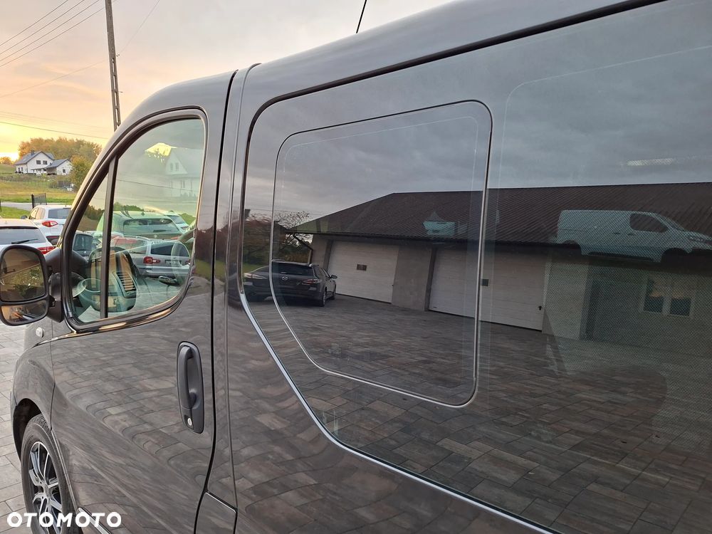 Renault Trafic - 13