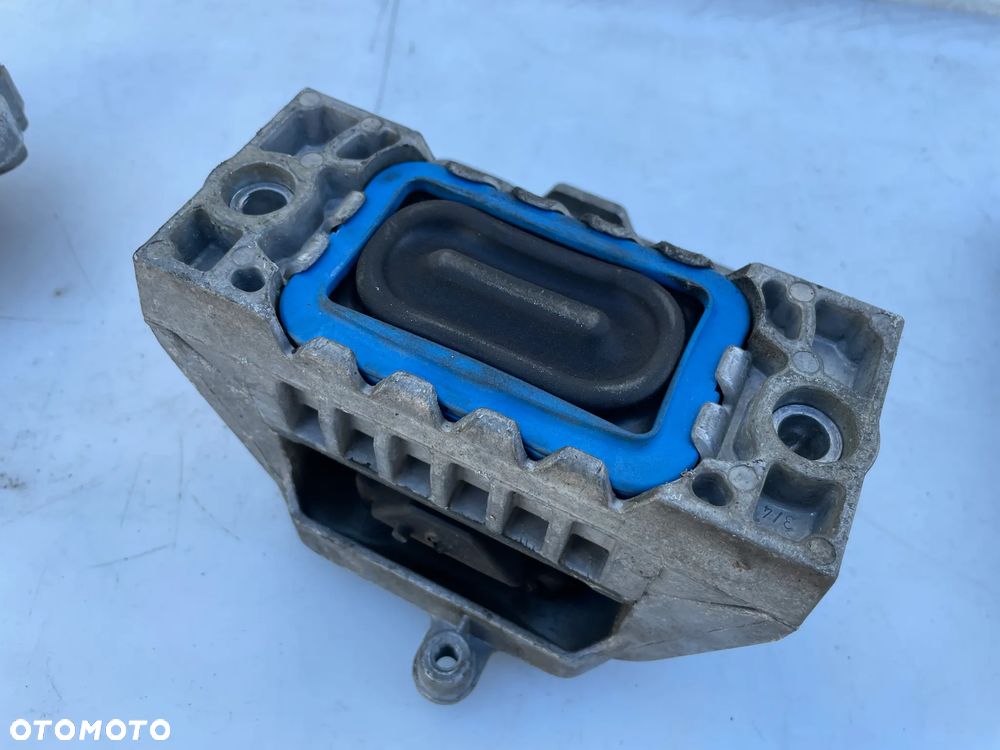 PODUSZKA SILNIKA AUDI A3 8P GOLF V SEAT LEON II TOURAN I 1K0199262J - 4