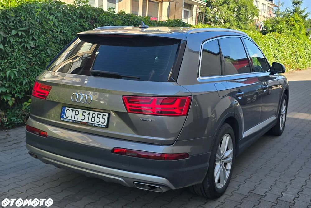 Audi Q7 - 6