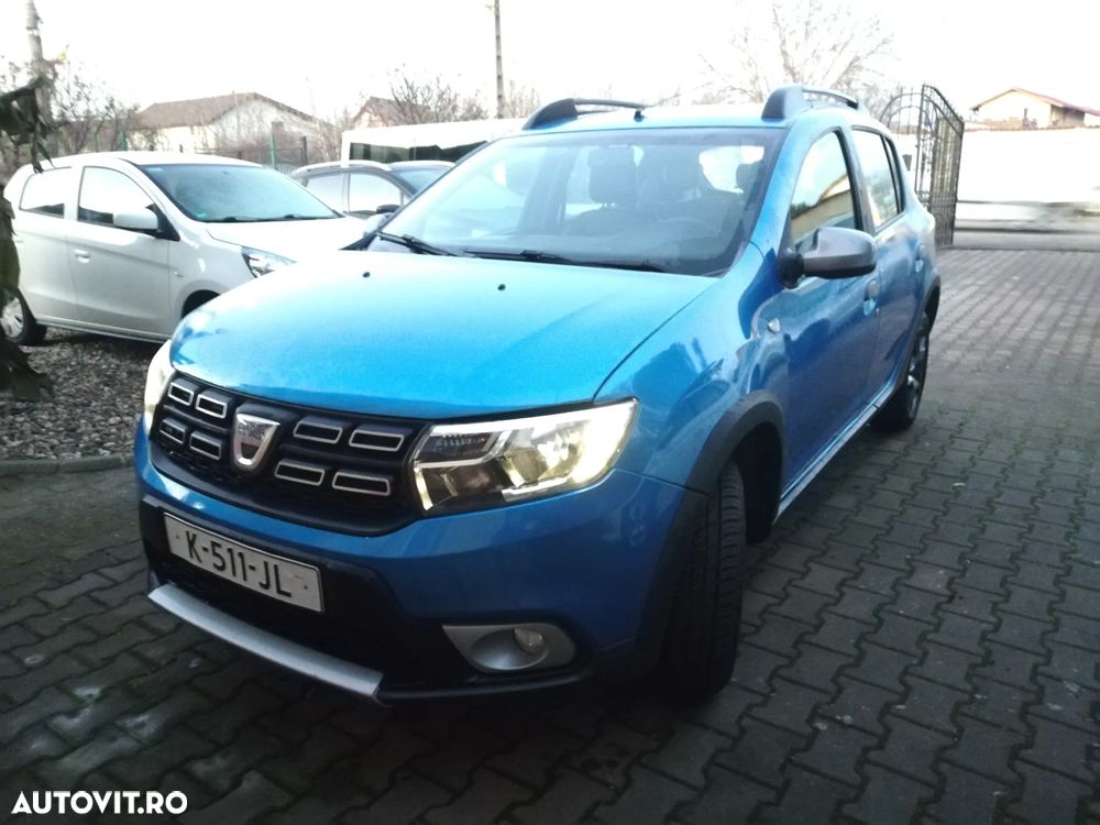 Dacia Sandero TCe 90 S&S Celebration - 17