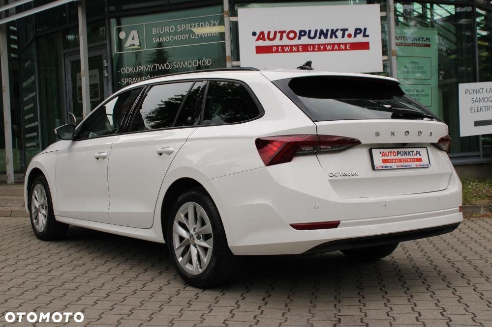 Skoda Octavia - 7