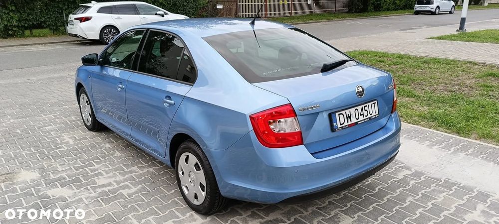 Skoda RAPID 1.2 TSI Ambition - 3