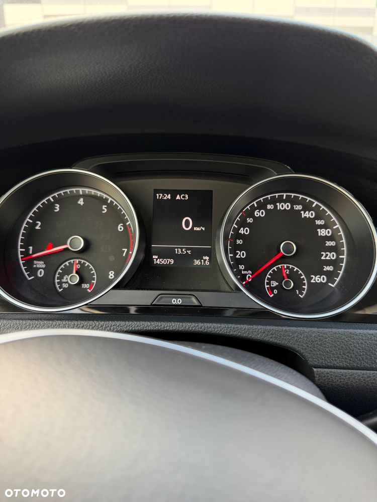 Volkswagen Golf 1.2 TSI BMT Comfortline - 20