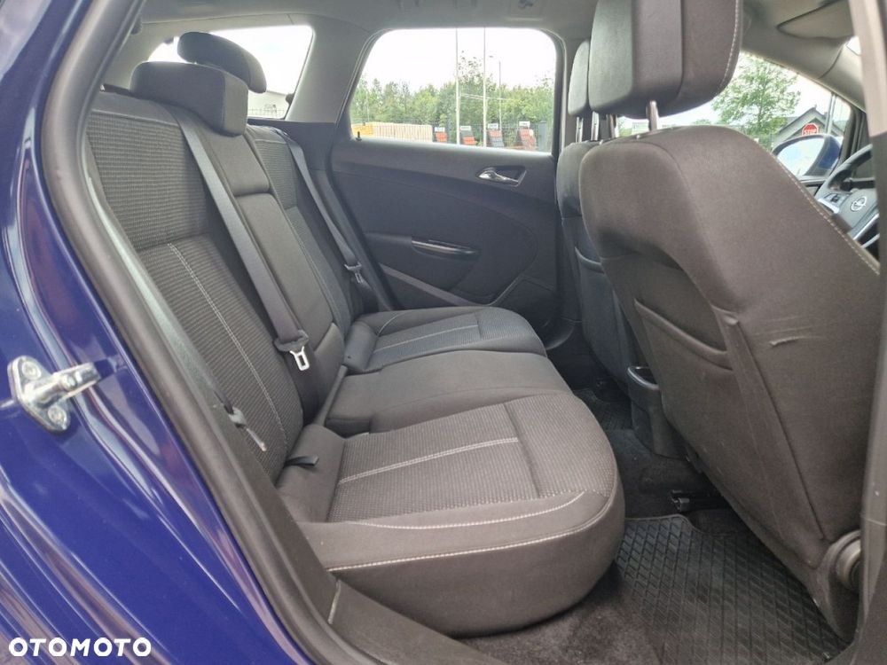 Opel Astra 1.7 CDTI DPF Color Edition - 18