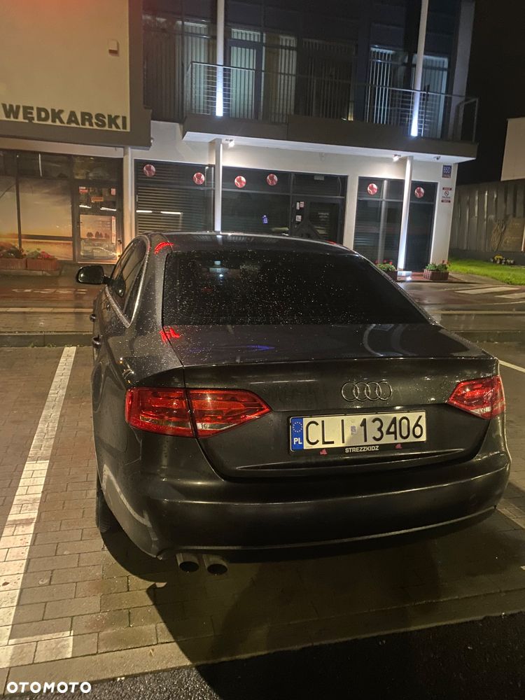 Audi A4 Limousine - 38