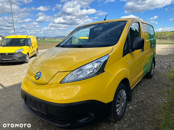 Nissan E-NV200