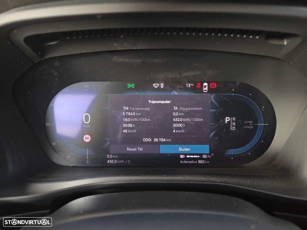 Volvo XC 40 Recharge Plus - 17