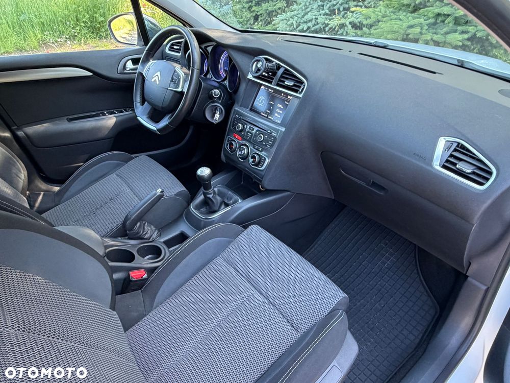 Citroën C4 HDi 90 Business Class - 36