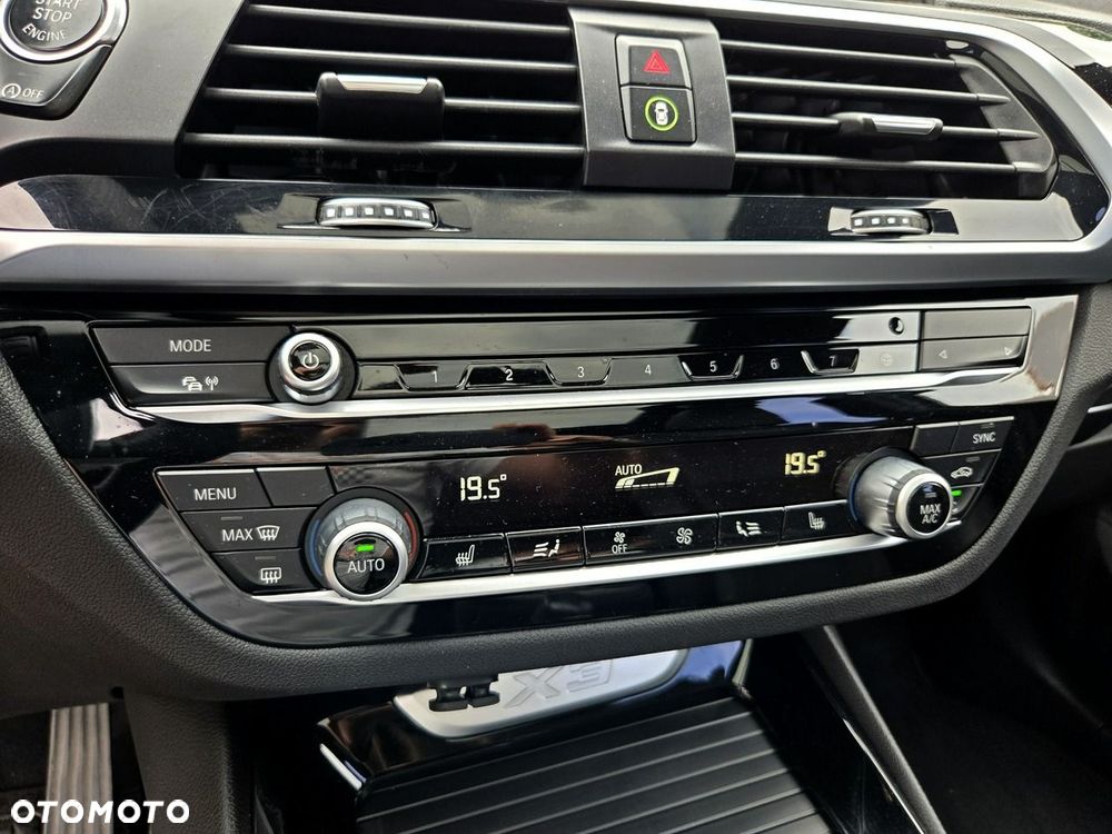 BMW X3 xDrive20d xLine - 22
