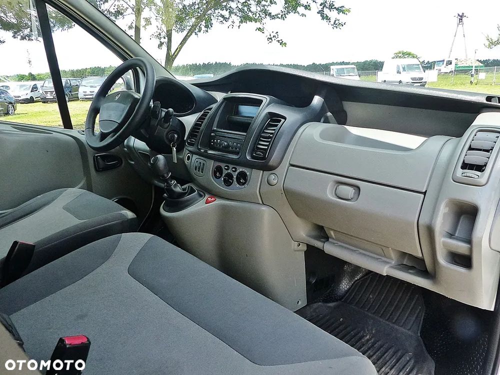 Renault Trafic - 27