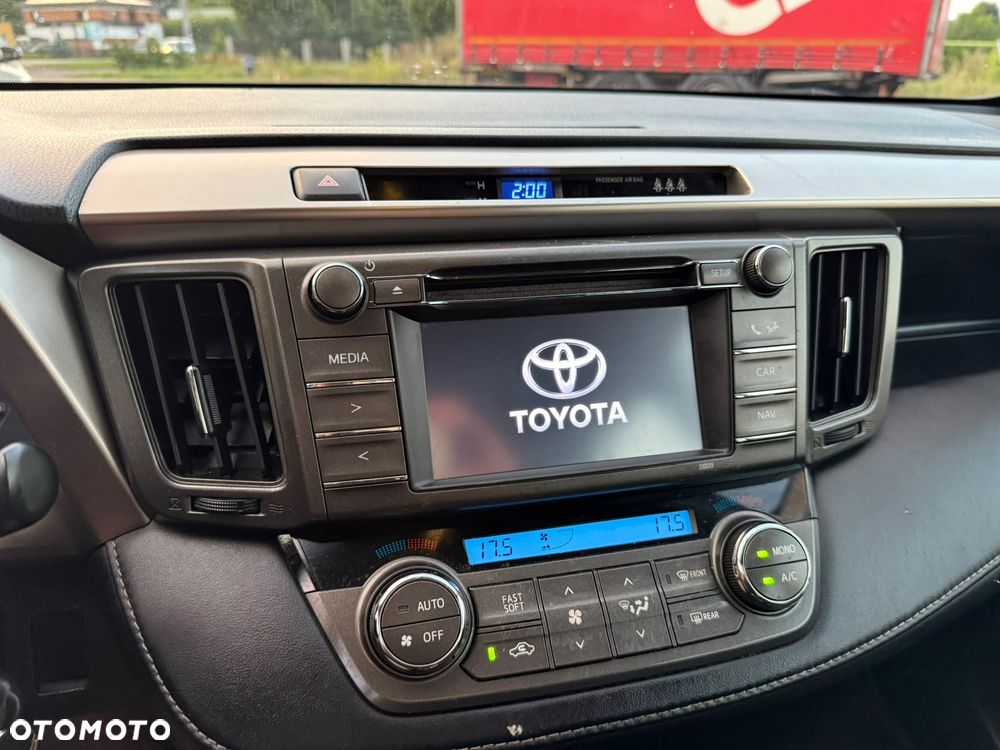 Toyota RAV4 2.0 D-4D 4x2 Start-Stop - 24
