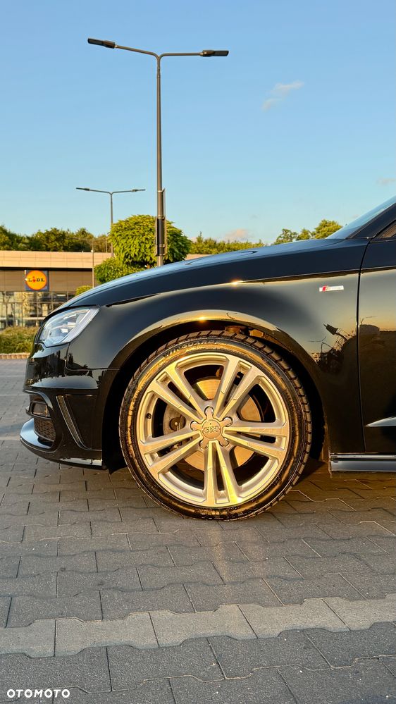 Audi A3 Sportback 2.0 TDI clean diesel Ambiente - 4