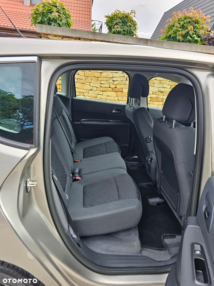 Peugeot 3008 1.6 BlueHDi Style S&S - 25