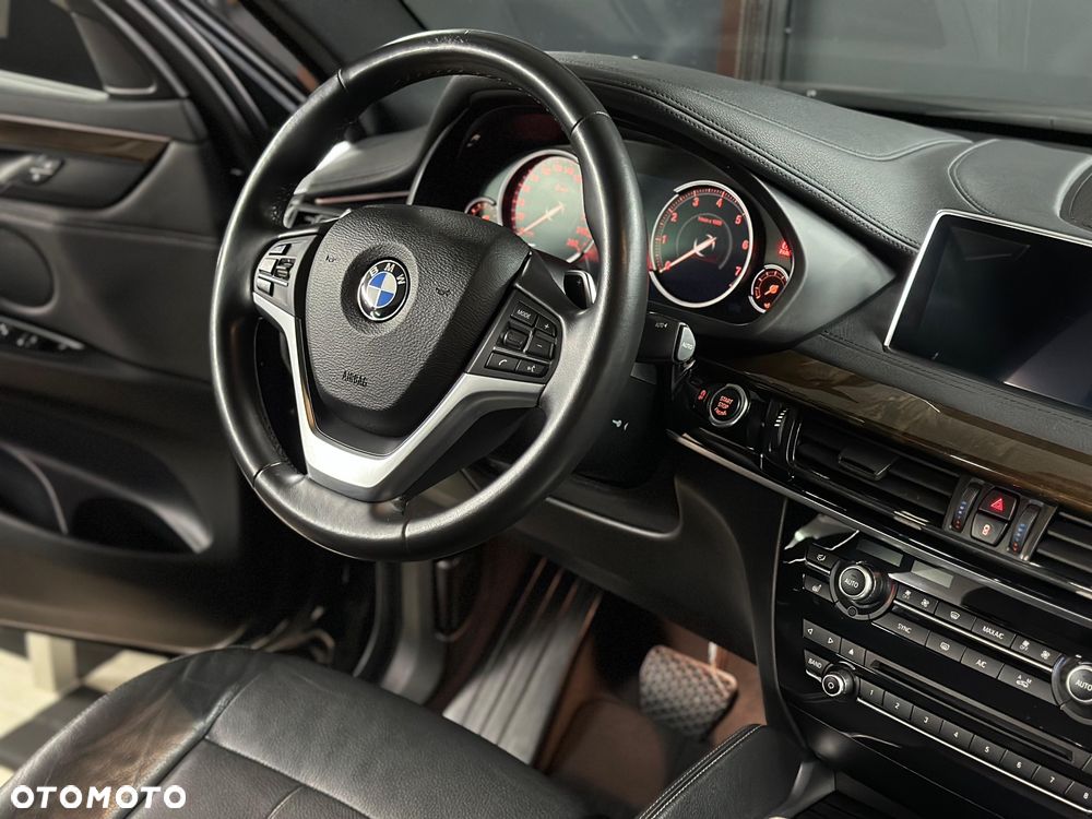 BMW X6 xDrive35i - 10