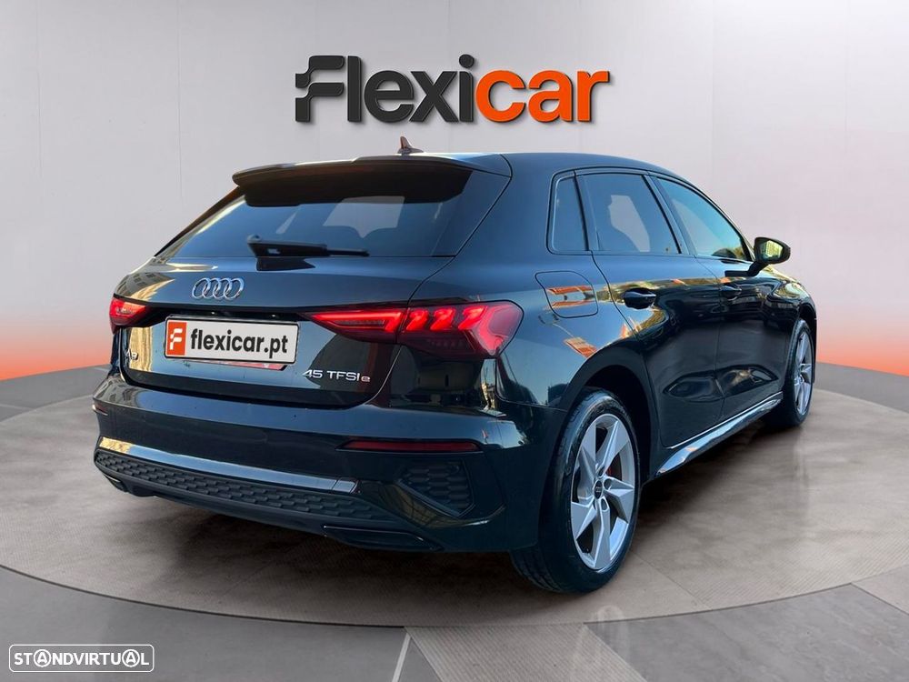 Audi A3 Sportback 45 TFSIe S line - 7