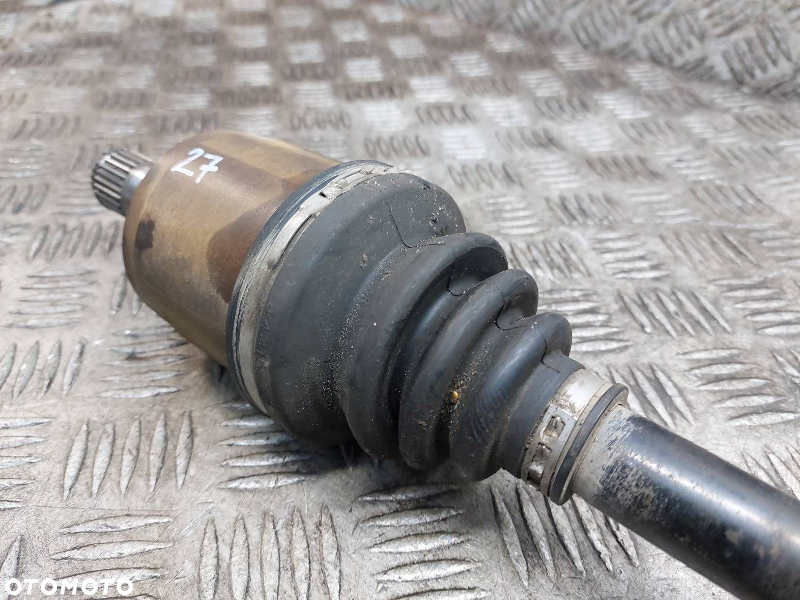 PÓŁOŚ LEWY PRZÓD LEWA HONDA CIVIC VIII UFO 1.8 16V MANUAL 6 BIEGÓW - 3