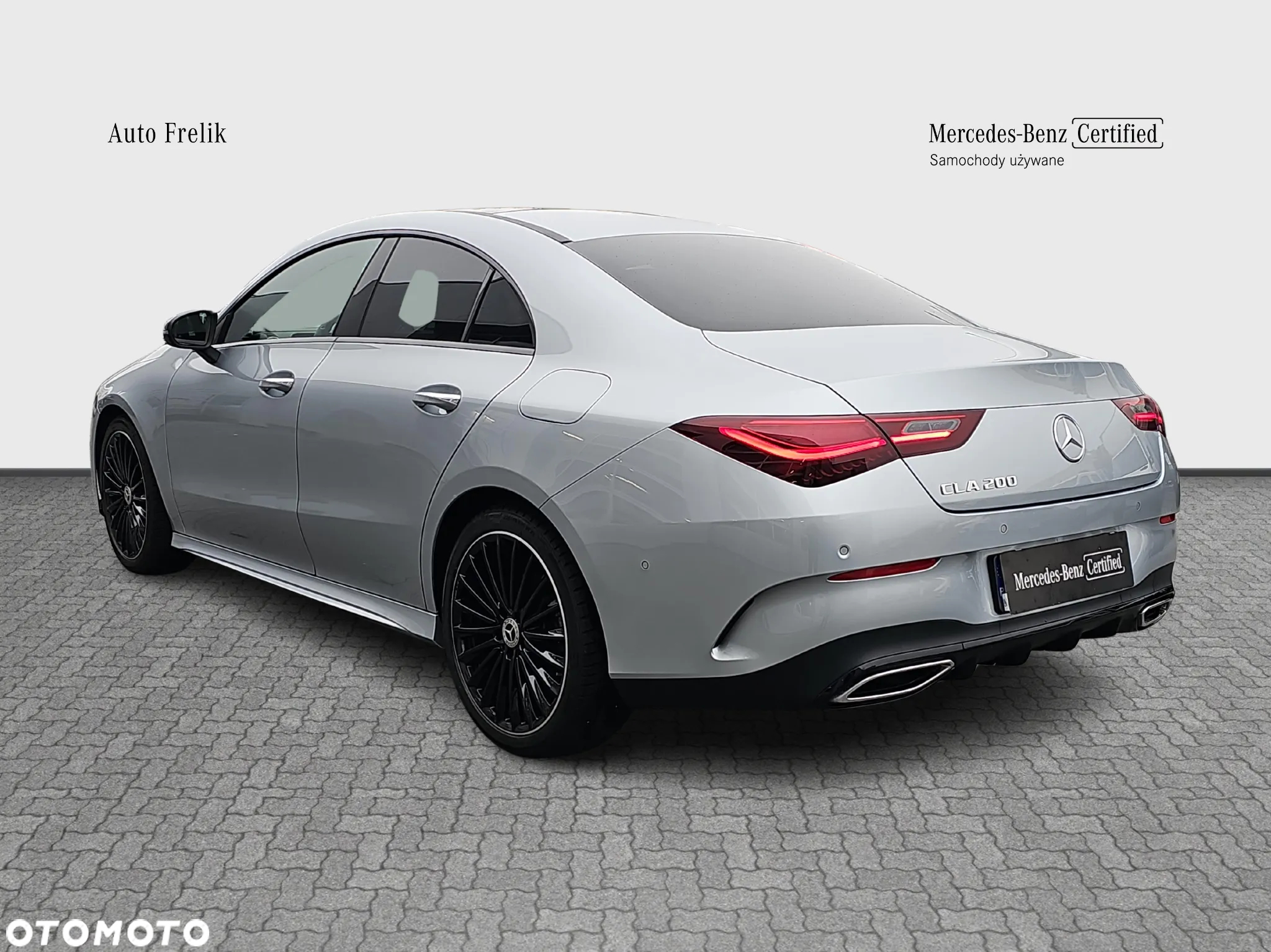 Mercedes-Benz CLA 200 7G-DCT AMG Line - 3