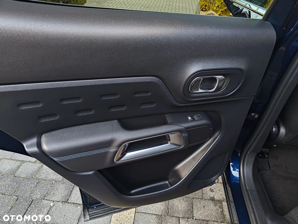 Citroën C5 Aircross 1.2 mHEV Plus eDCT6 - 22