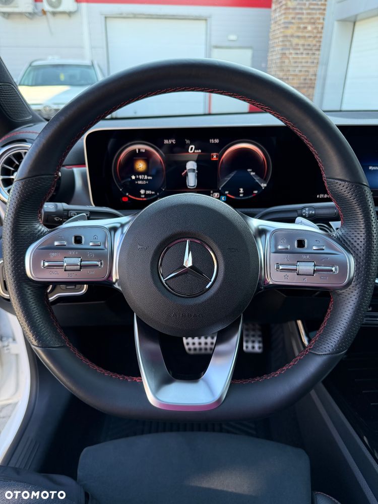 Mercedes-Benz CLA 200 AMG Line 7G-DCT - 6