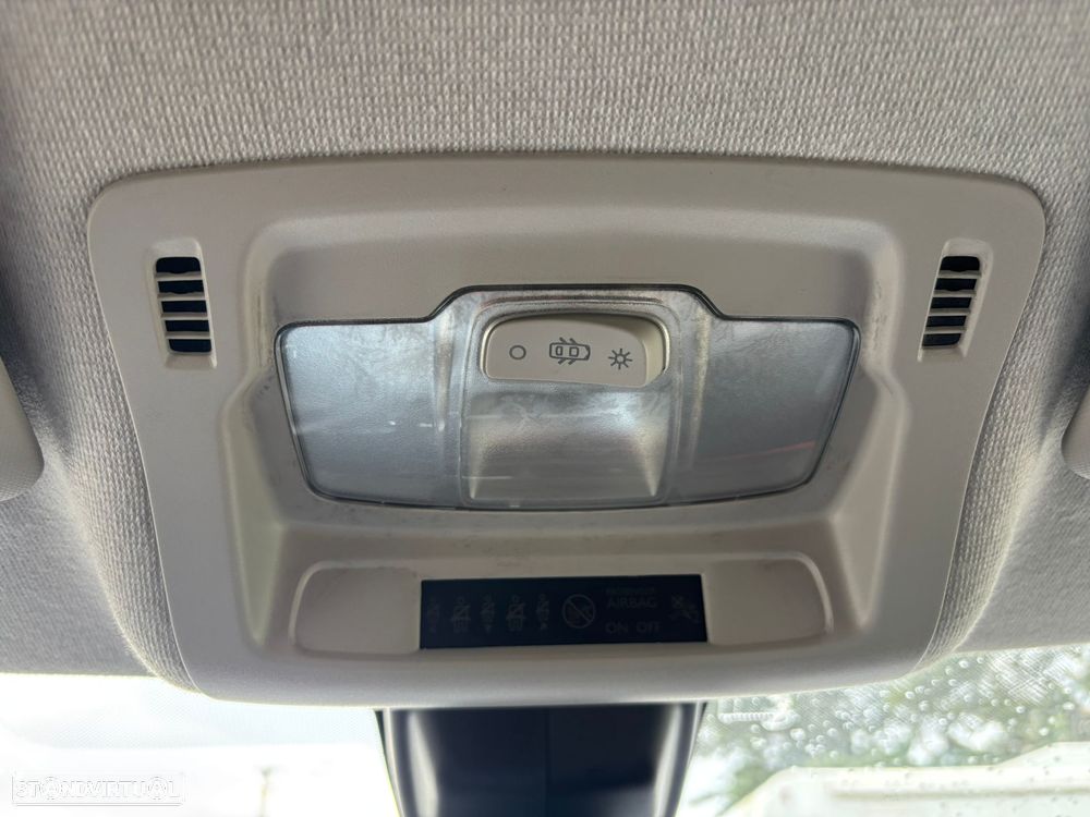 Citroën C3 1.2 PureTech C-Series - 24