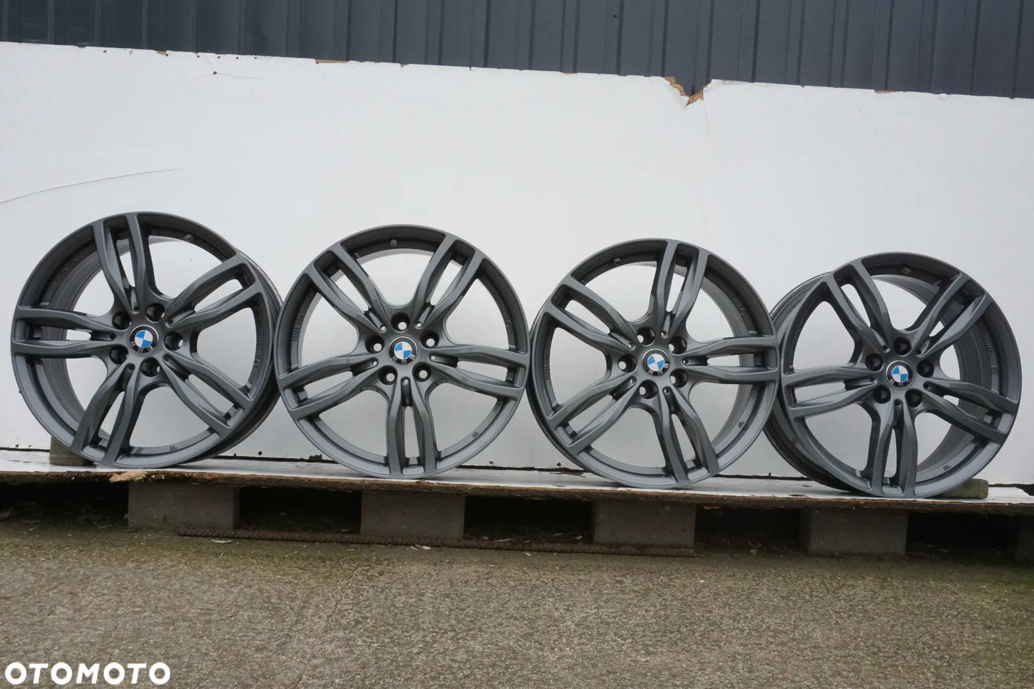 do bmw 5x112 18 7J et22 czujniki - 4