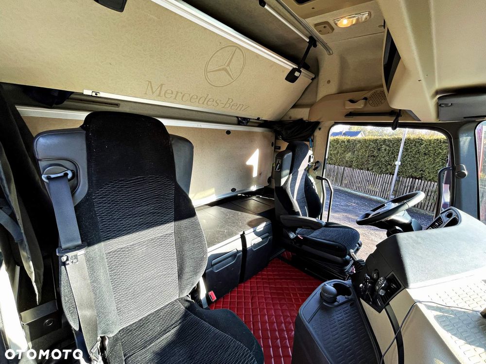 Mercedes-Benz Actros MP4 1845 Big Space Lohr Eurolohr - 5