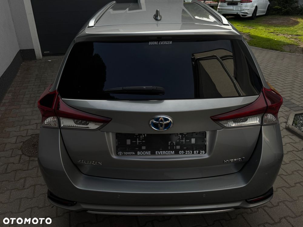 Toyota Auris 1.8 HSD Prestige NAVI - 9