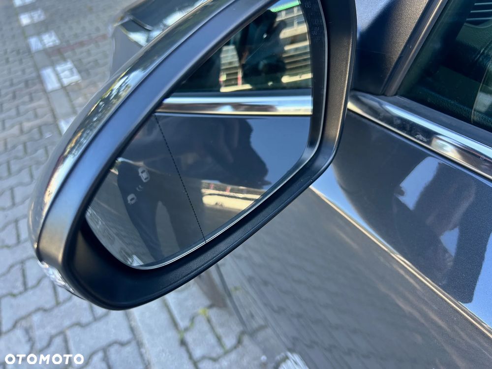 Kia Ceed - 11