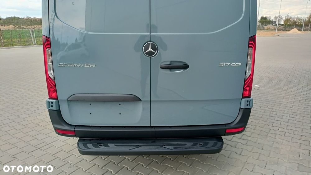 Mercedes-Benz Sprinter 317 CDI fotele 1+1 - 8