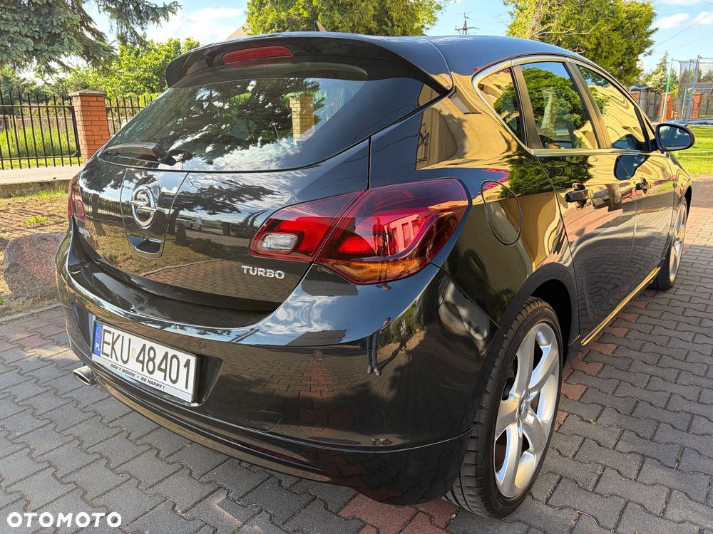 Opel Astra 1.4 Turbo - 9
