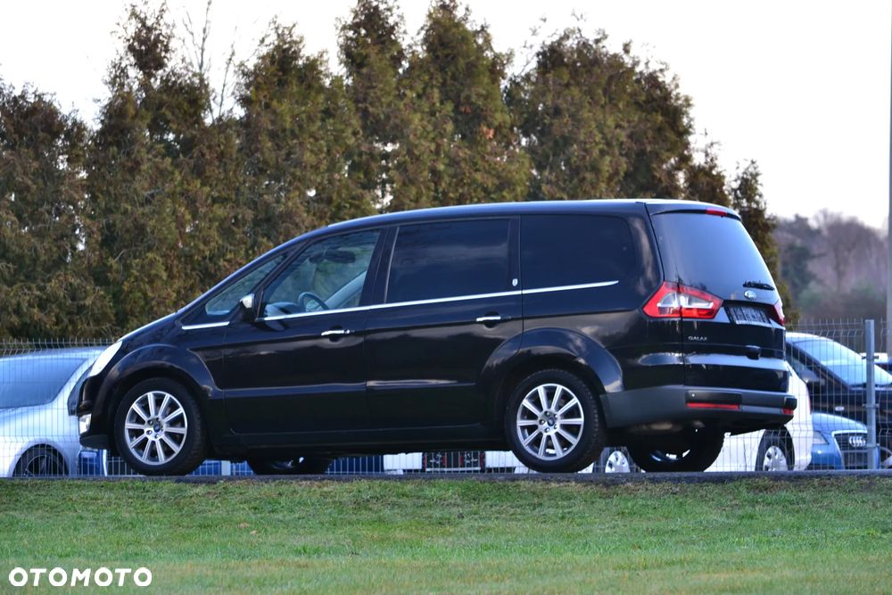 Ford Galaxy 2.0 TDCi Ghia - 12