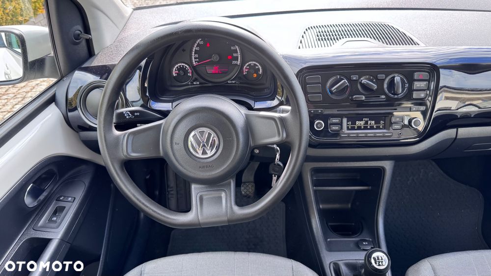 Volkswagen up! - 28