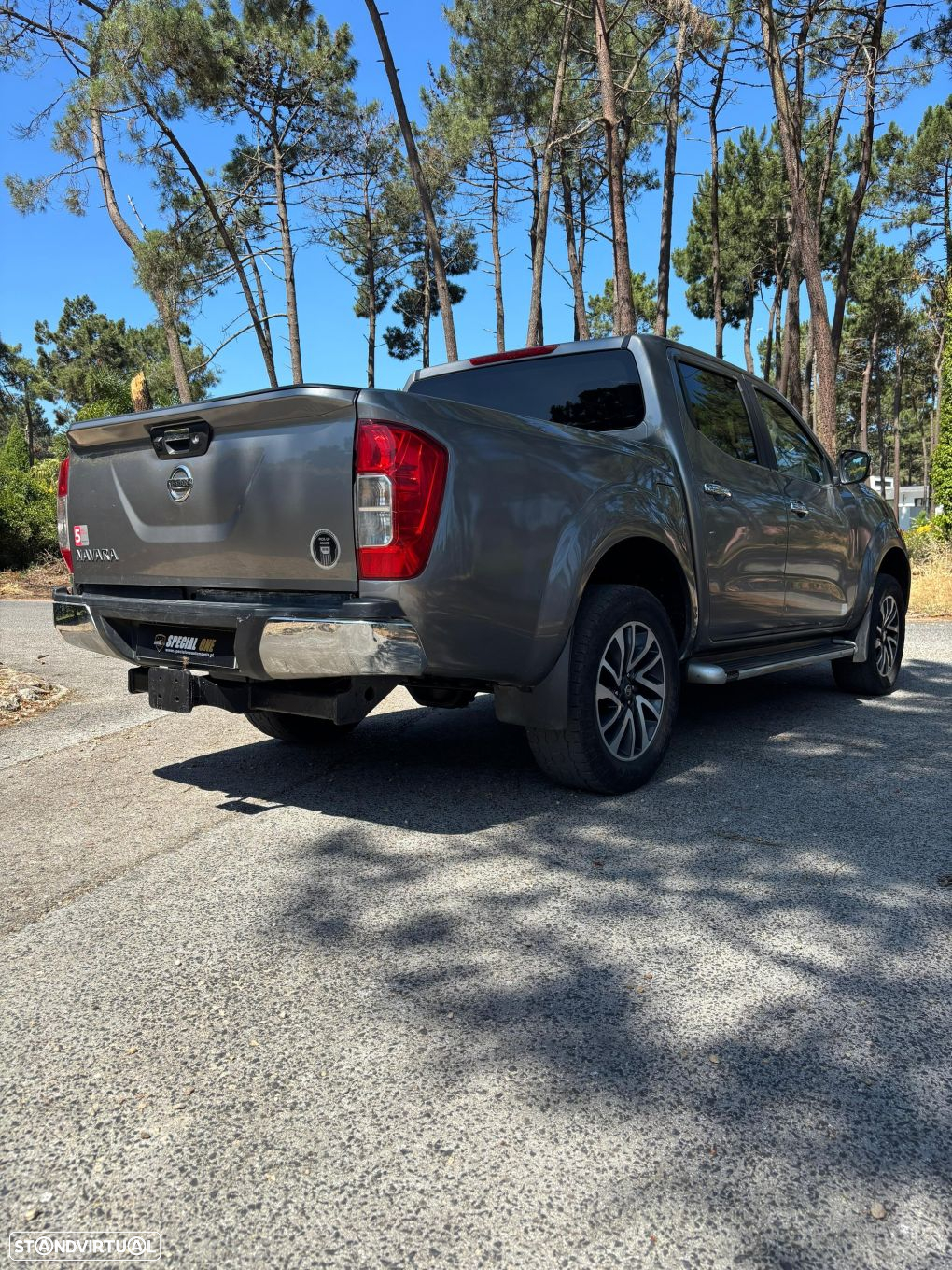 Nissan Navara 2.3 dCi CD 4WD Acenta - 6