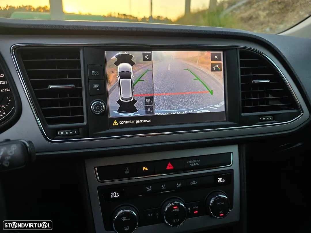 SEAT Leon 1.6 TDI Style S/S - 8