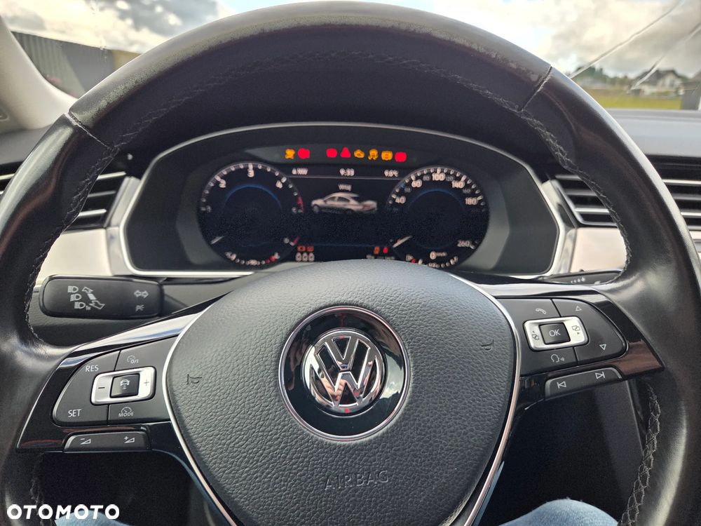 Volkswagen Passat 2.0 TDI BMT Highline - 13