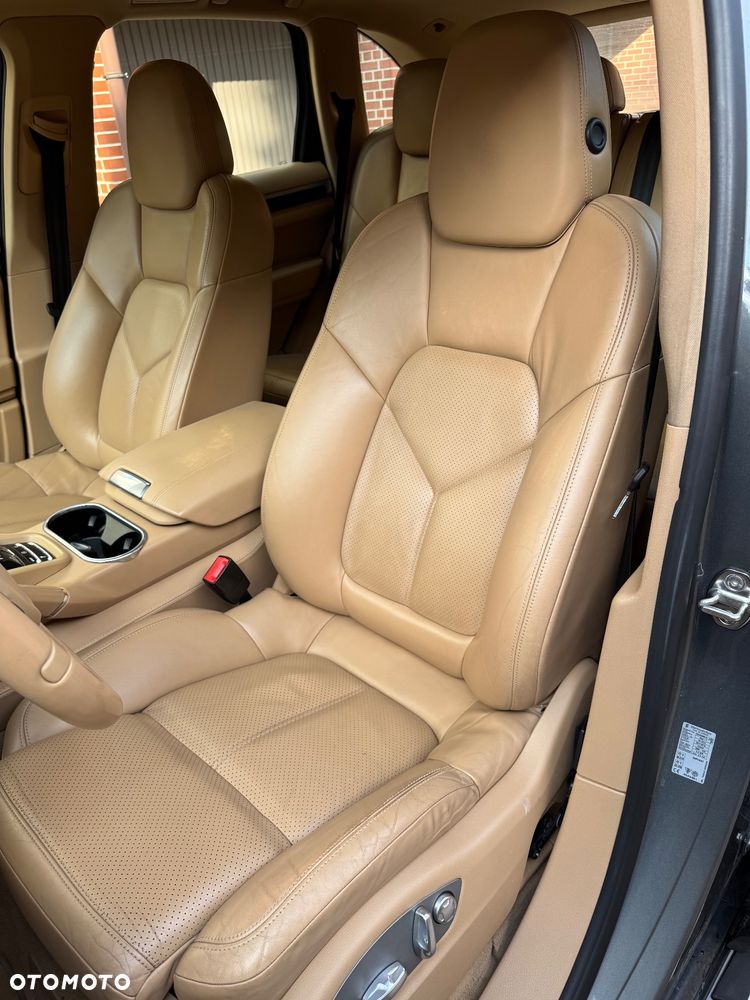 Porsche Cayenne S Diesel - 15