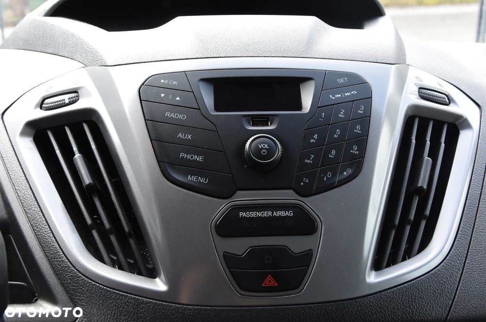 Ford Transit Custom - 19