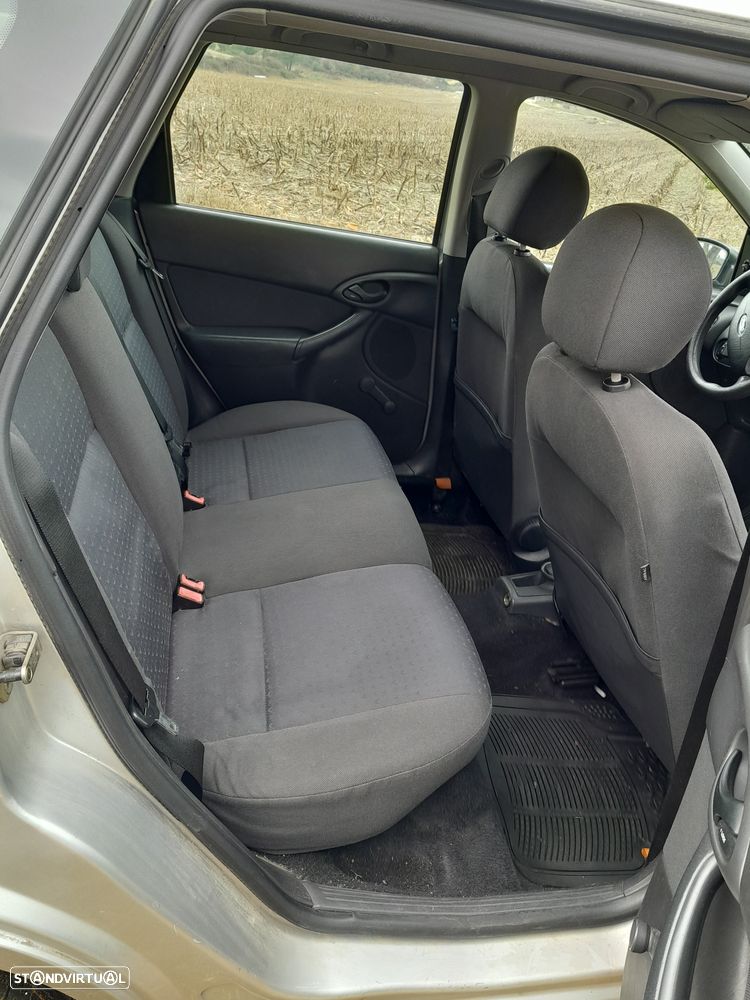 Ford Focus - 6