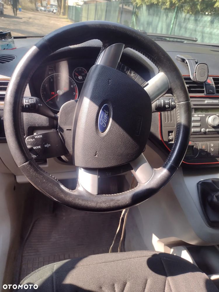 Ford Focus C-Max - 8