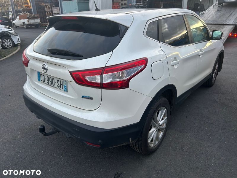 Nissan Qashqai - 4