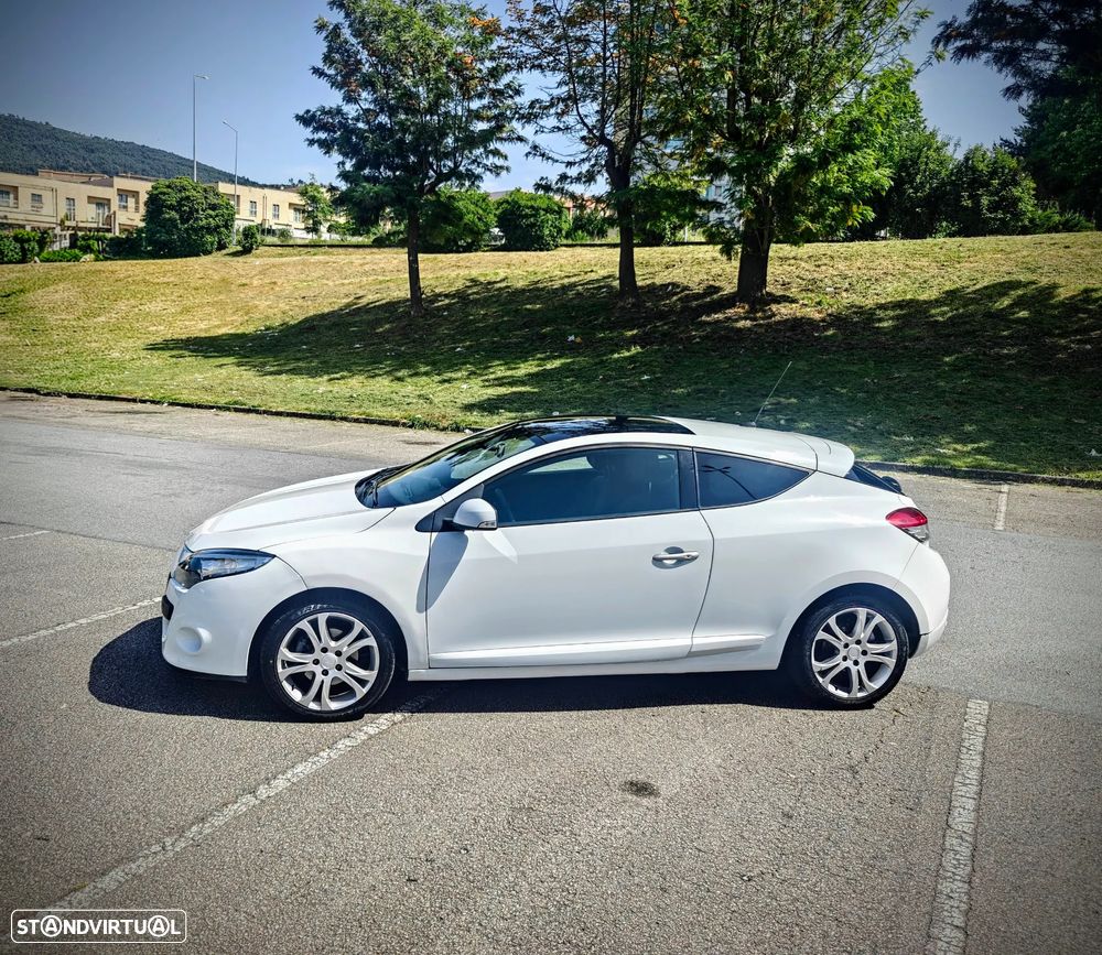 Renault Mégane Coupe Energy dCi 110 FAP Start & Stop GT Line - 20