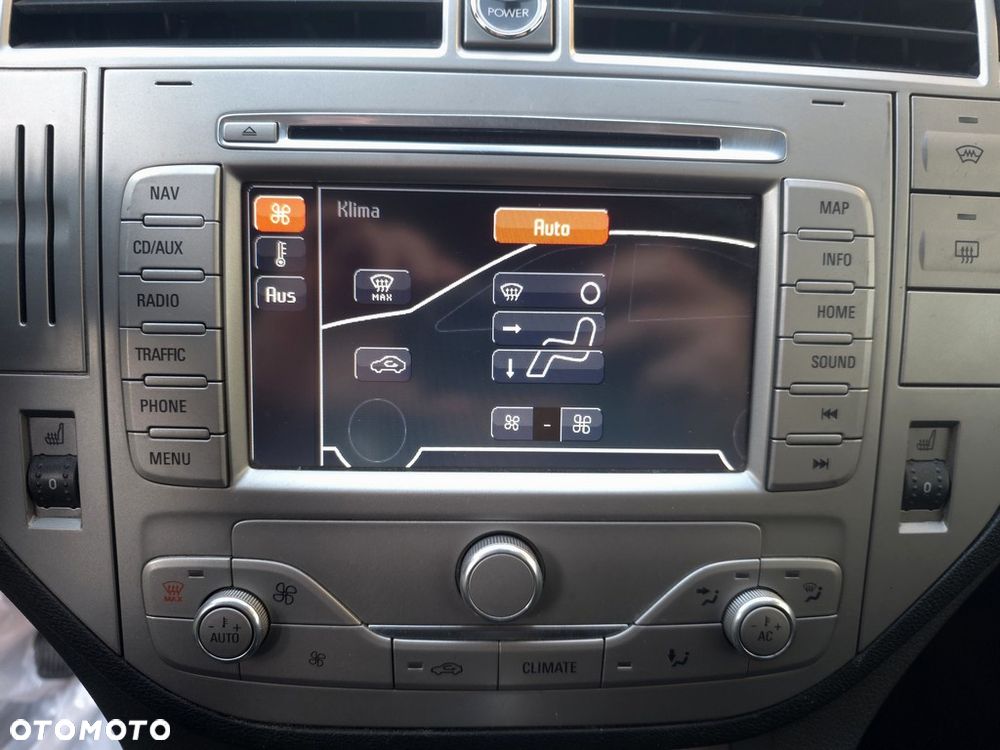 Ford Kuga 2.0 TDCi Titanium - 16
