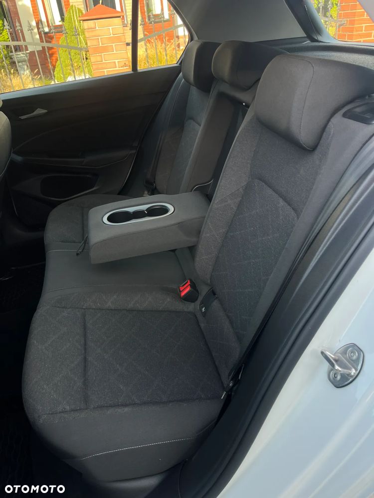 Volkswagen Golf - 13